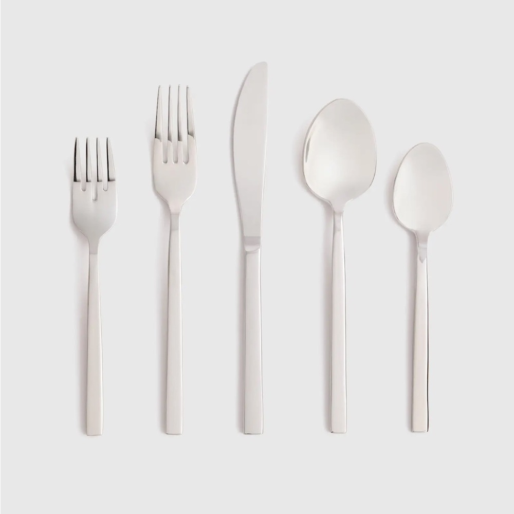 NIB FORTESSA Arezzo 20 Piece Flatware Set Stainless Steel Quince 5896